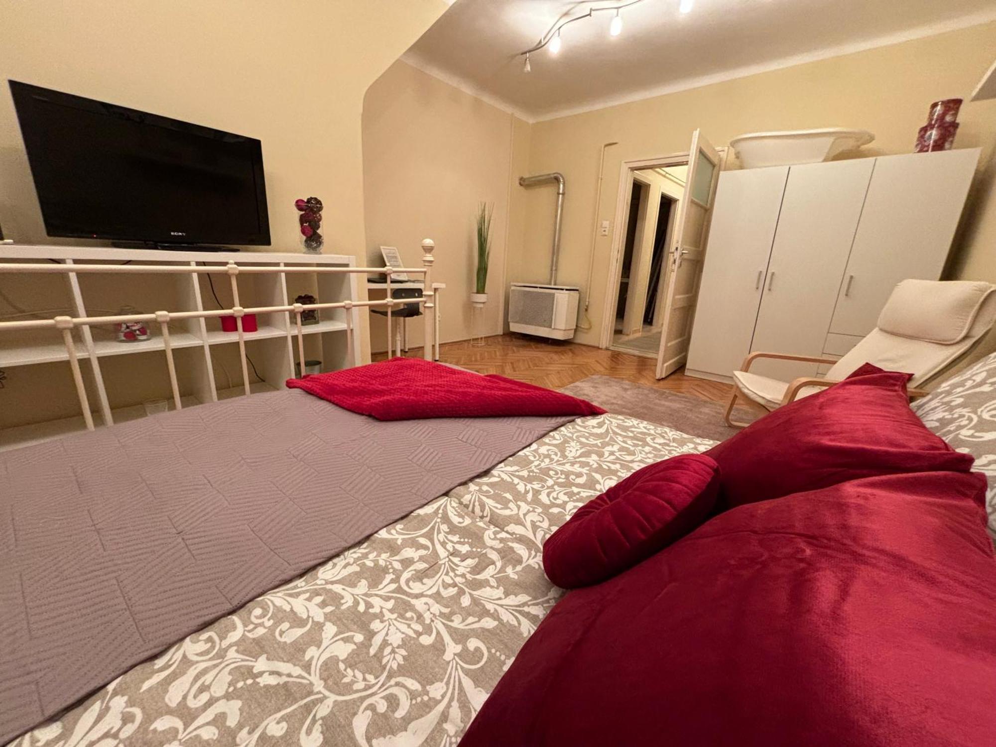 Downtown Hideaway Apartman — Fotók 3